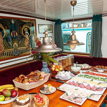 Amsterdam Hotelboat ภายนอก รูปภาพ